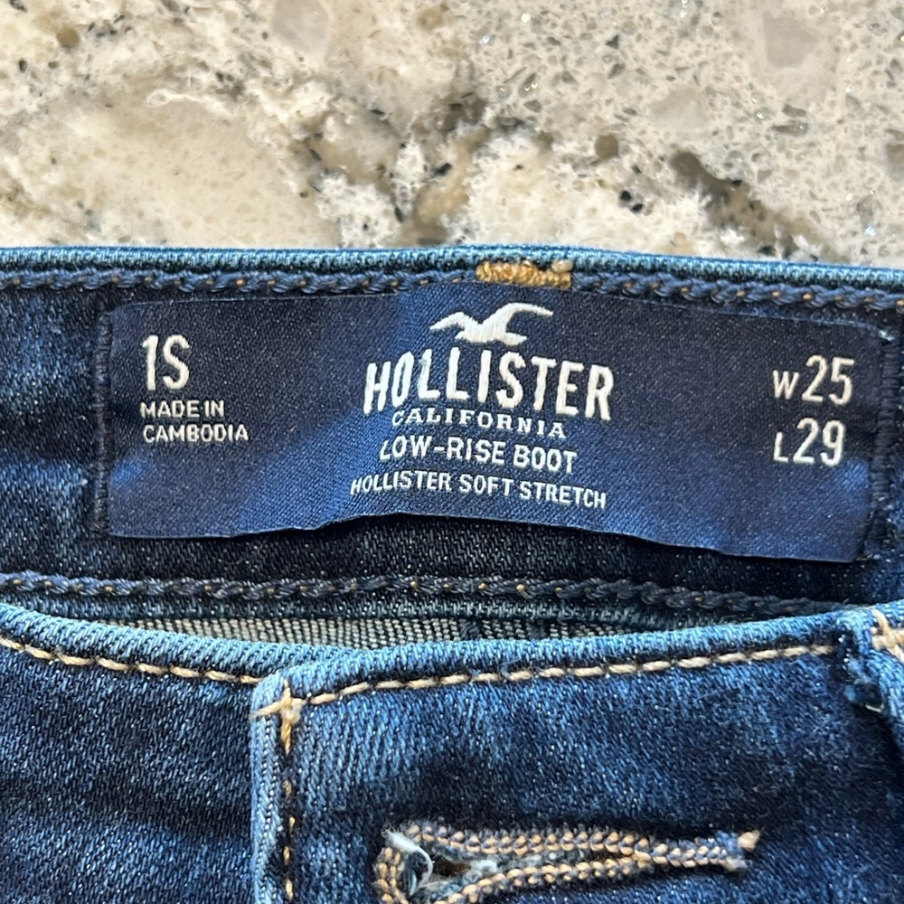 Hollister Low-rise Boot Soft Stretch Jeans Size 25 Short - Picture 2 of 8